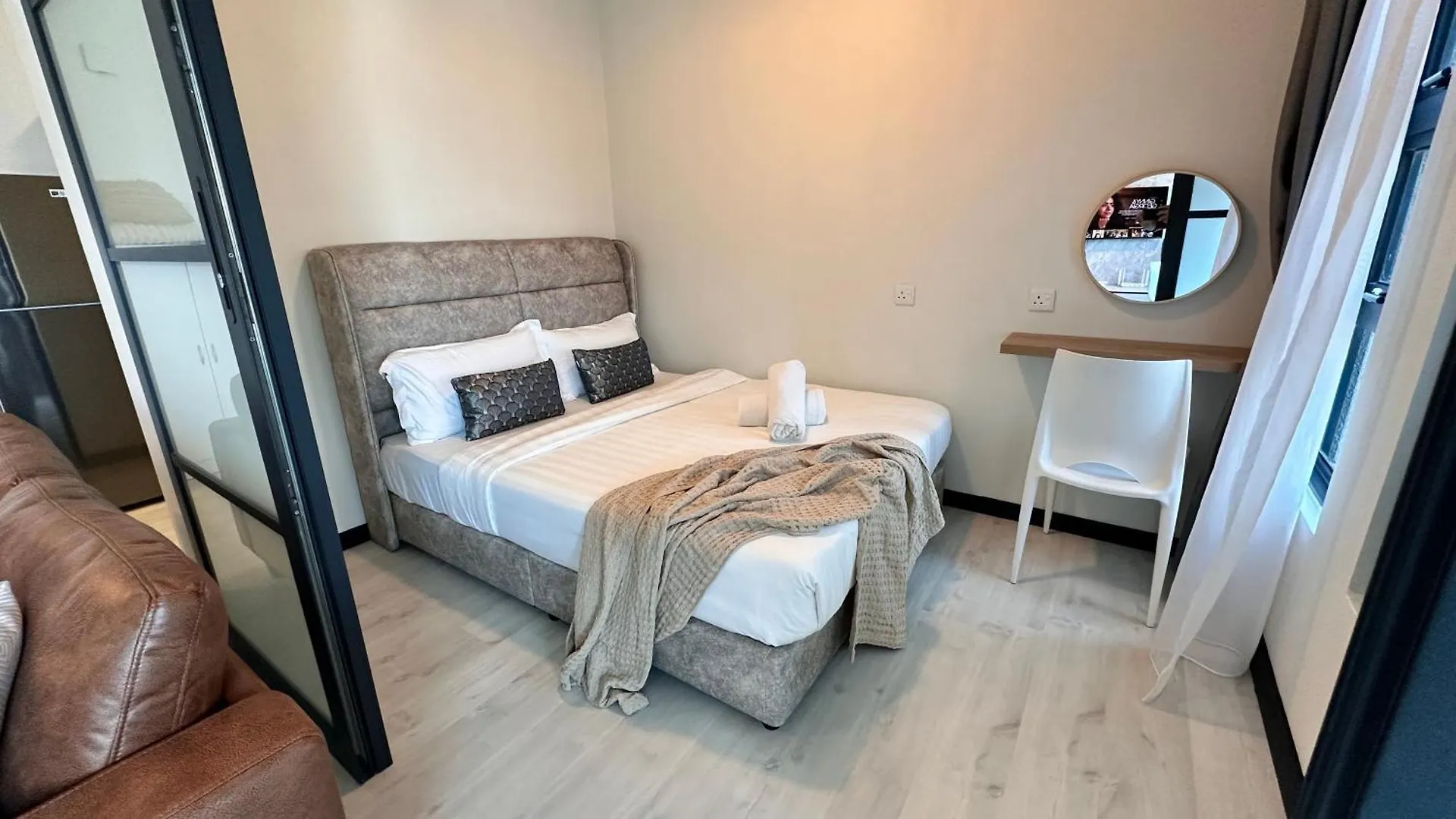 Jq1 Sea & Pool Or City View Wifi I Washing Machine For Some Units I Cuckoo Water Jesselton Quay By R2 Kota Kinabalu Ma­lay­sia